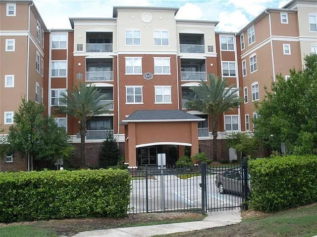 2 bed, 1509 sqft, $1,975 — Photo 2