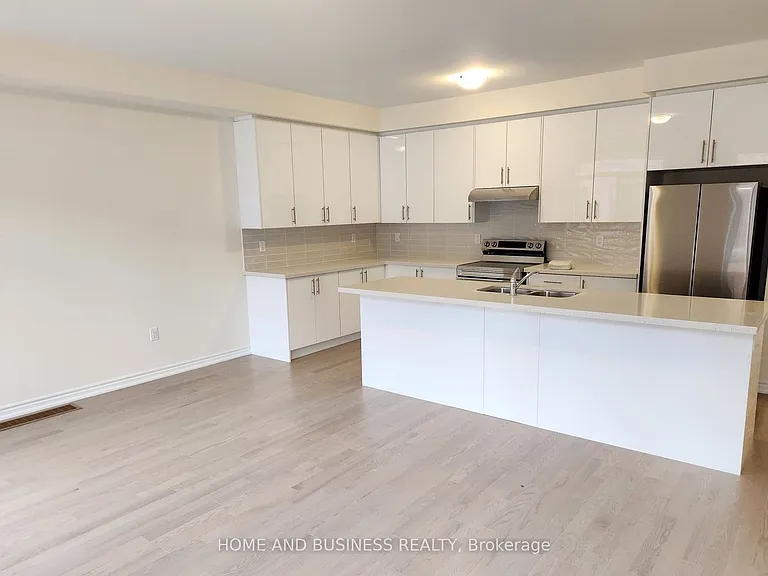 30 Hartington St — Photo 2