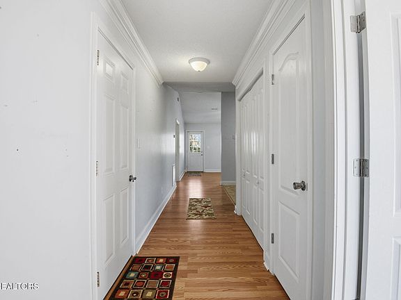 4th image of 3513 Valley Stream Way