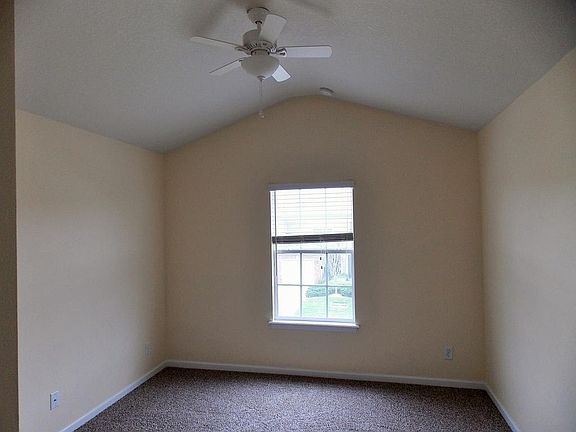 4th image of 13422 English Peak Ct #13422