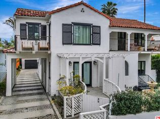 856 1/2 Huntley Dr, West Hollywood, CA 90069
