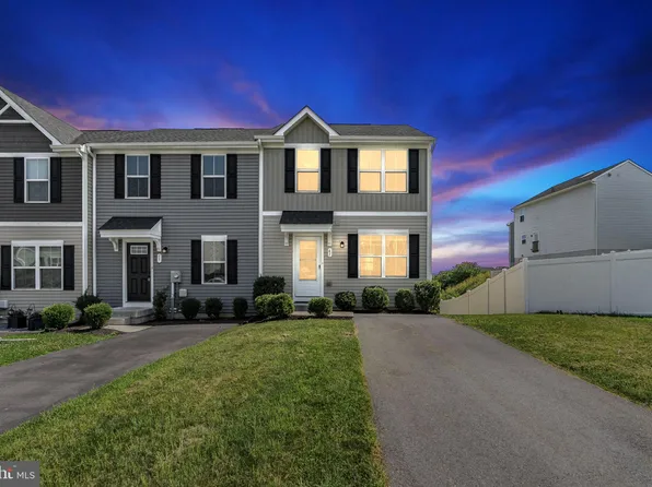 61 Sebago Pl, Martinsburg, WV 25403
