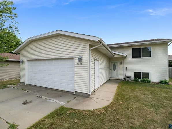 4509 W Oregon St, Sioux Falls, SD 57107