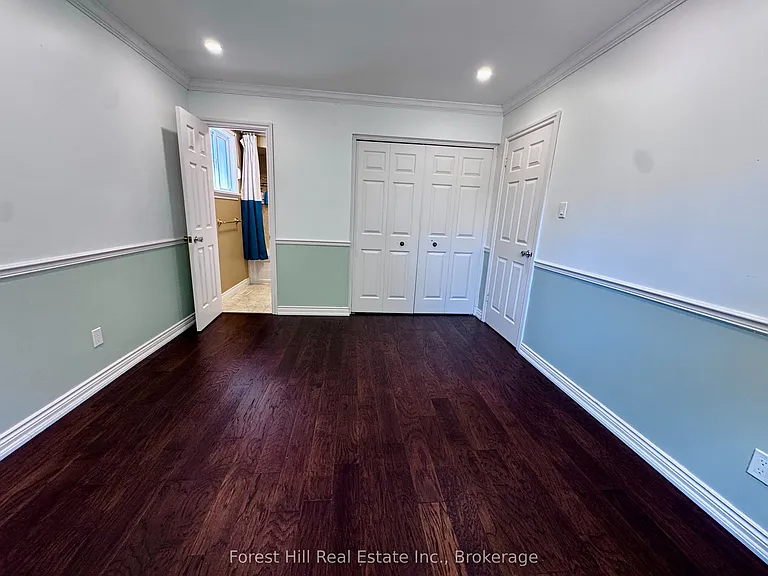 4278 Longmoor Dr — Photo 15