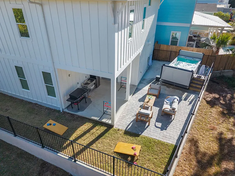 223 E Lakeshore Dr #ID1511640P — Photo 47