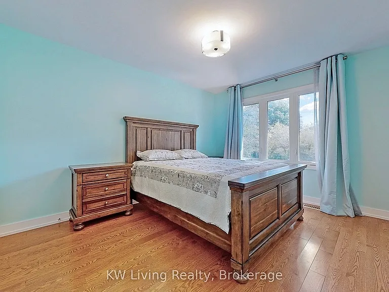 1280 Watersedge Rd — Photo 28