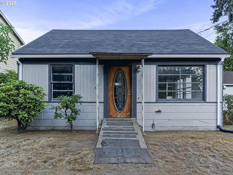 1st image of 3344 SE 150th Ave