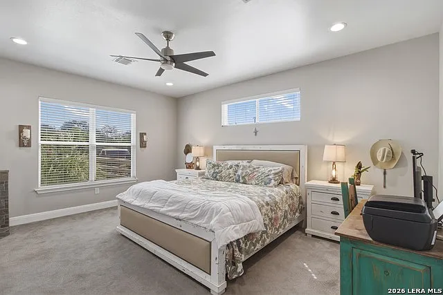 124 Creekwood Dr — Photo 17