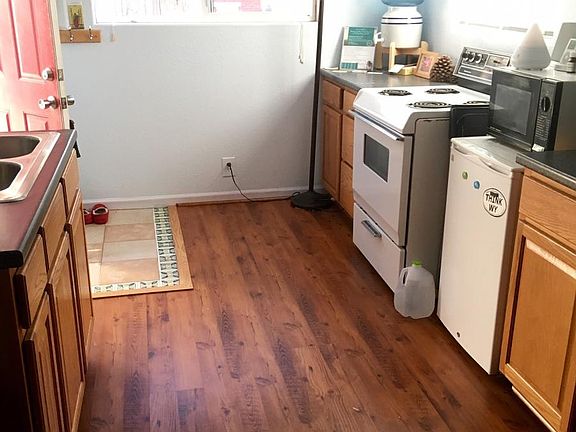 kitchen/office