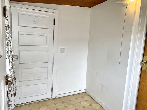 5th image of 1619 Avenue B