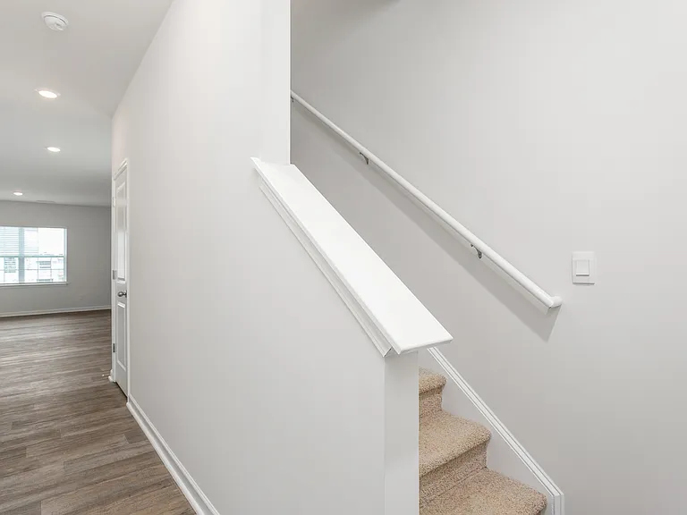 1193 Evelynnview Ln — Photo 14