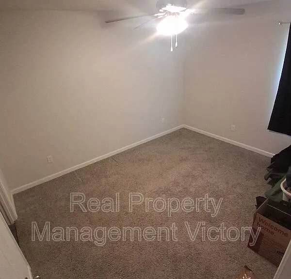 12516 Waterbury Way — Photo 5