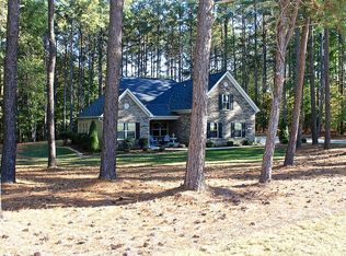 8056 Pine Lake Rd, Denver, NC 28037