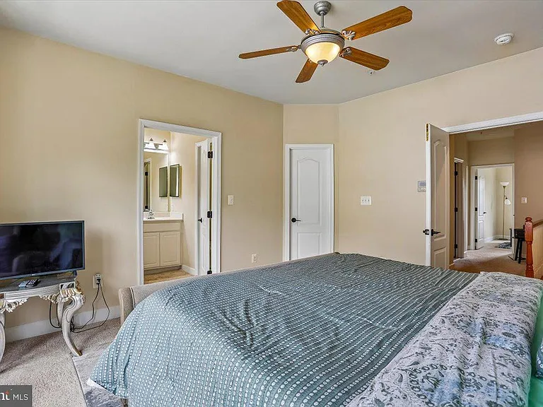 567 Pelican Ave — Photo 13