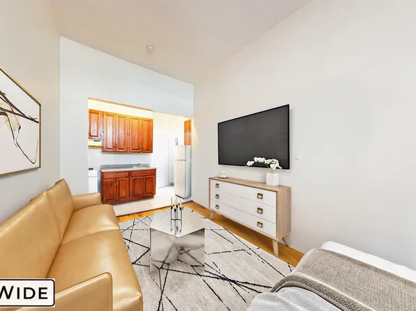 55 West 105th Street 2 image 2 of 8