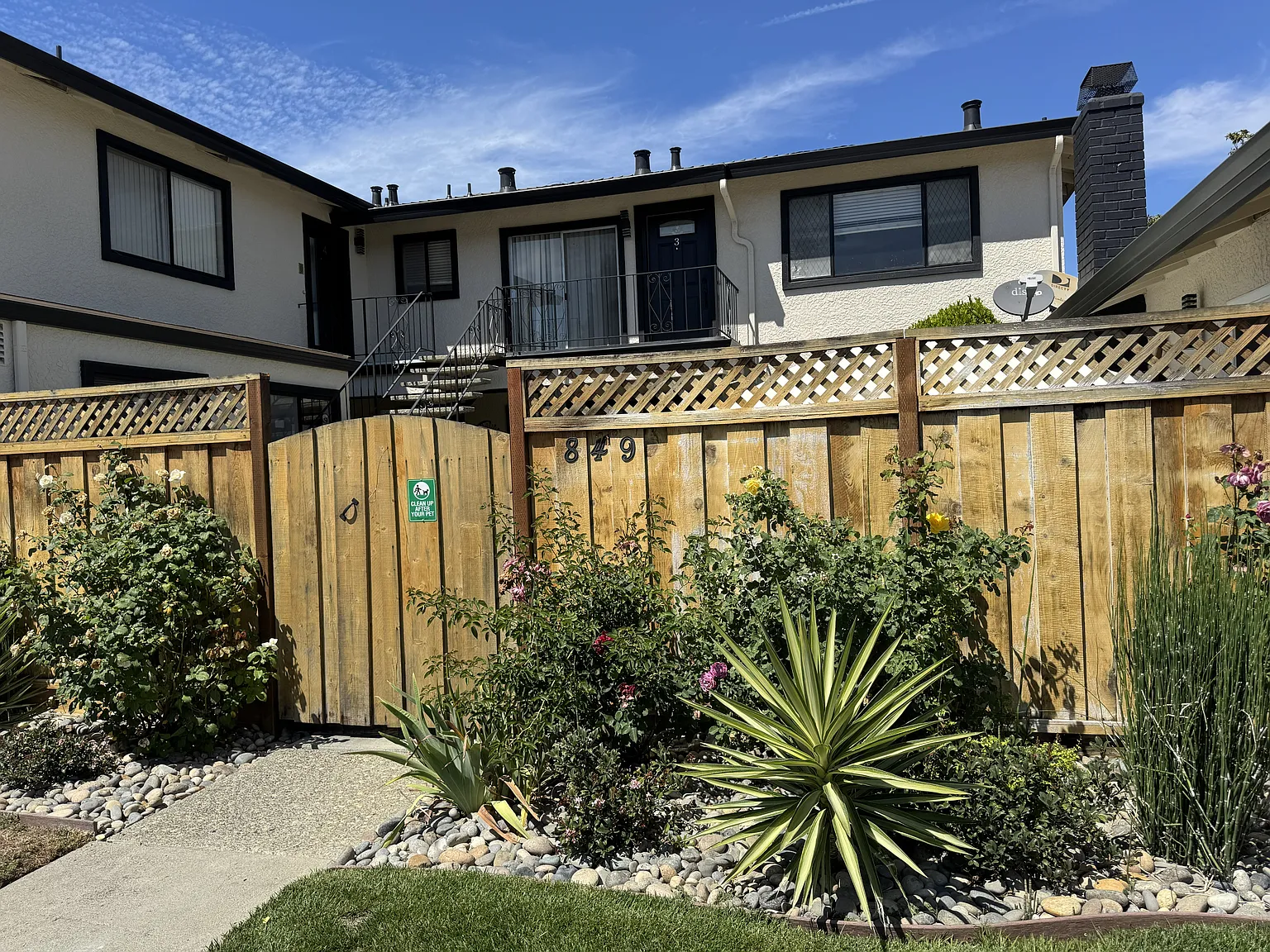 2 bed, 763 sqft, $3,175 — Photo 2