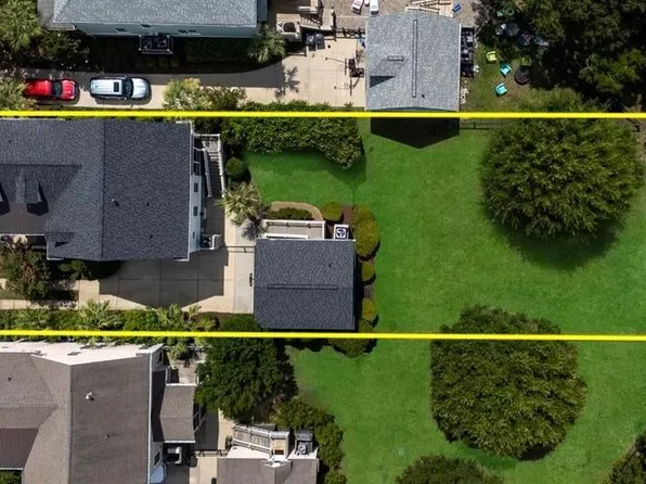 1226 Smythe St, Charleston, SC 29492
