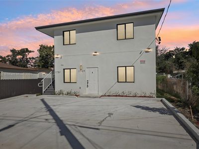 1749 NW 69th St, Miami, FL, 33147