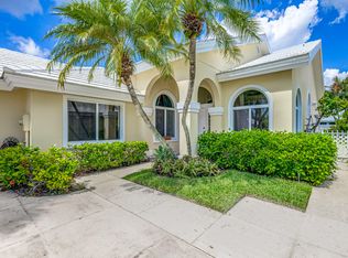 2725 White Wing Ln, West Palm Beach, FL 33409