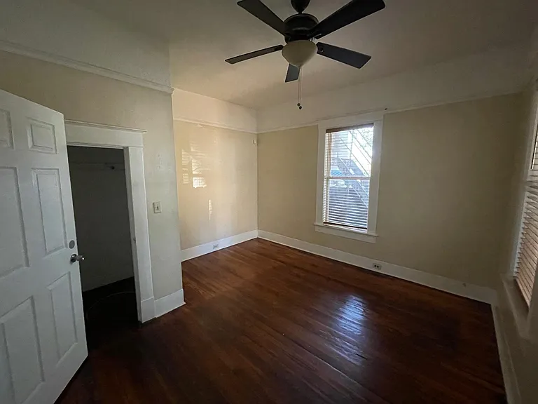 345 5th Ave N #5 — Photo 7