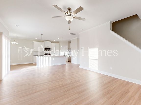 3rd image of 208 Susannah St