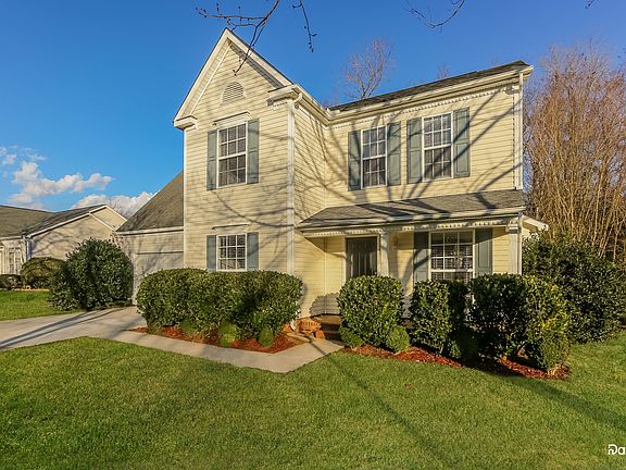 2nd image of 2226 Coatsdale Ln