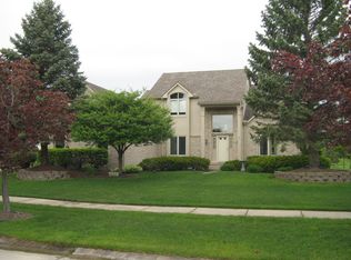 48327 Castleside Dr, Canton, MI 48187