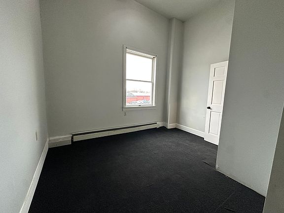 5th image of 77-79 W Main St #2D