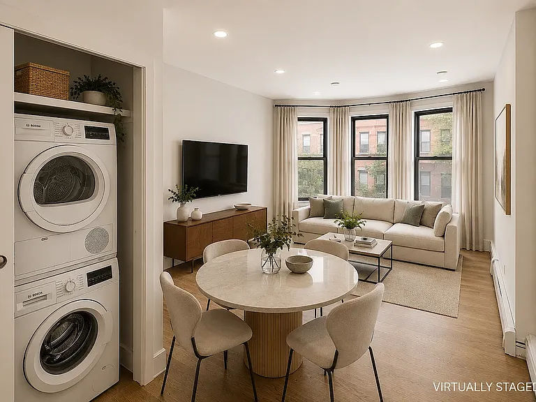 372 2nd St #3D — Photo 1