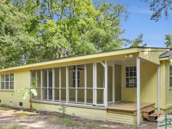 2305 Shaw Avenue #1/2 A, Garden City, GA 31408