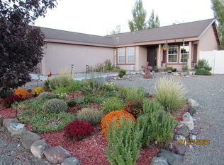 1351 White Bluffs Cir, Fernley, NV