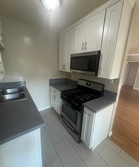 Almansor Hill Apartments — Photo 11