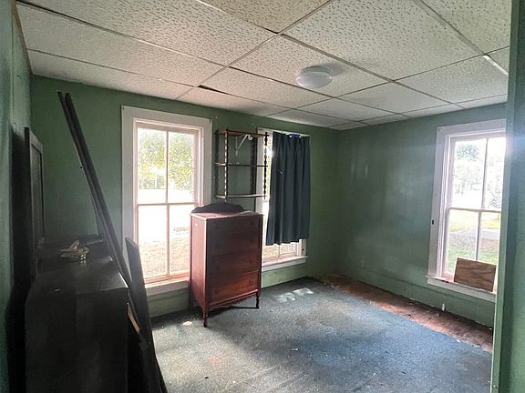 3rd image of 1144 Middlebury St
