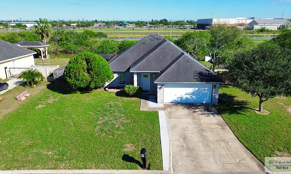 1st image of 344 Sagua La Grande Ave