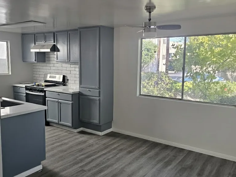 409 E Cedar Ave — Photo 6