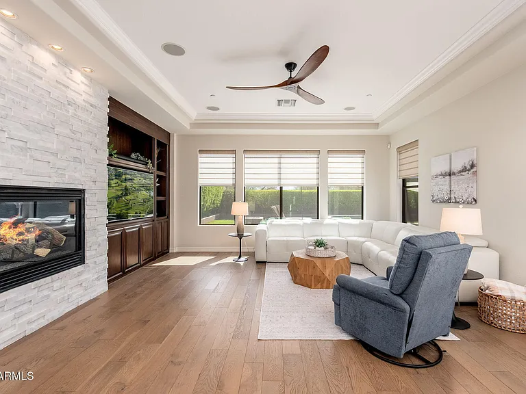 9705 E Mountain Peak Dr — Photo 10