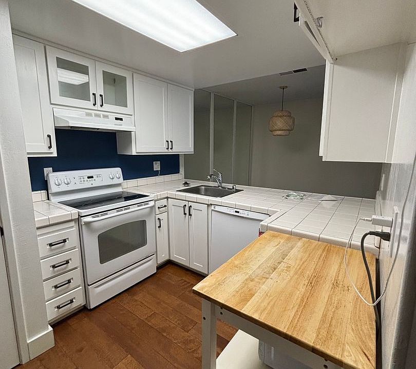 1st image of 157 Palo Verde Ter