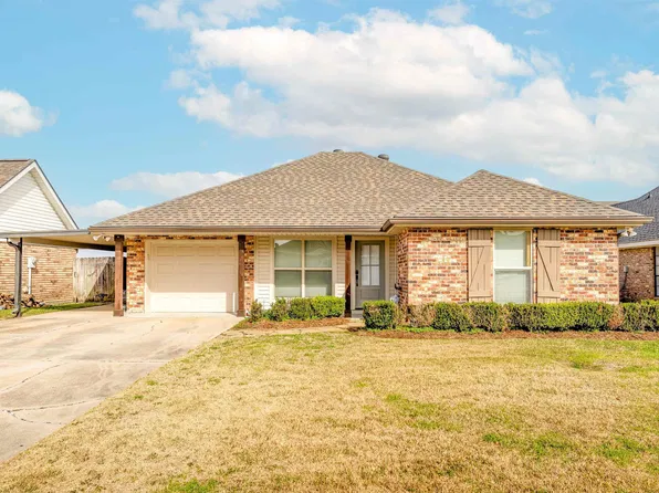 211 Angelle Dr, Houma, LA 70360