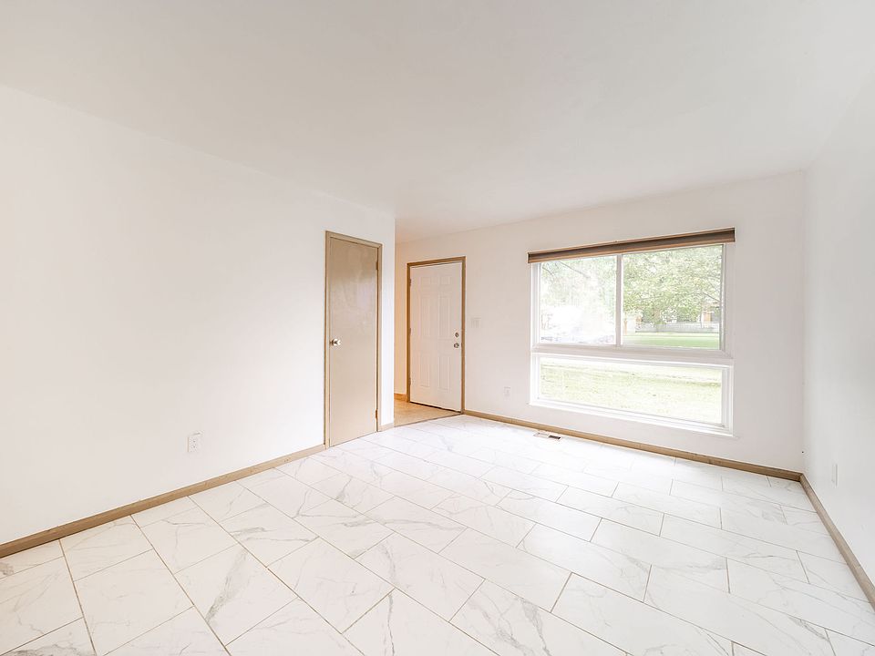 1st image of 9438 Conried Dr
