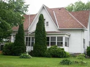 404 E Washington St, Shell Rock, IA 50670