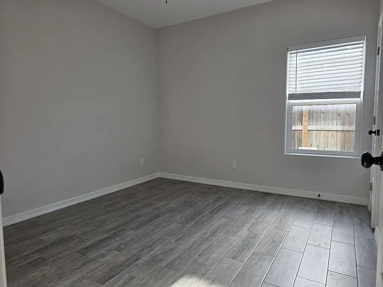 1000 Kohala Ave #1 — Photo 7