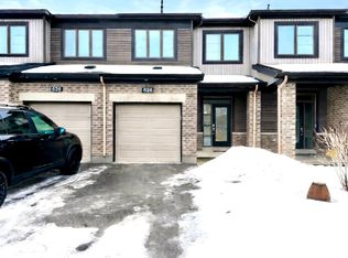 628 Geranium Walk, Ottawa, ON K2S 2J3
