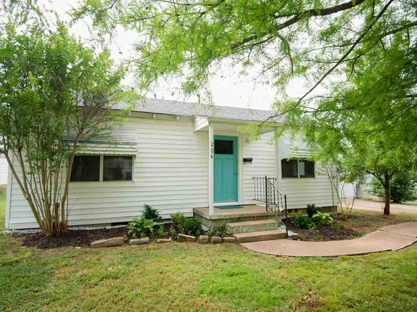 204 S Berry St, Stillwater, OK 74074