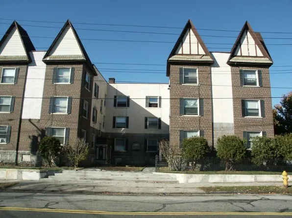 12 Beechwood Ave APT 15, Bridgeport, CT 06604