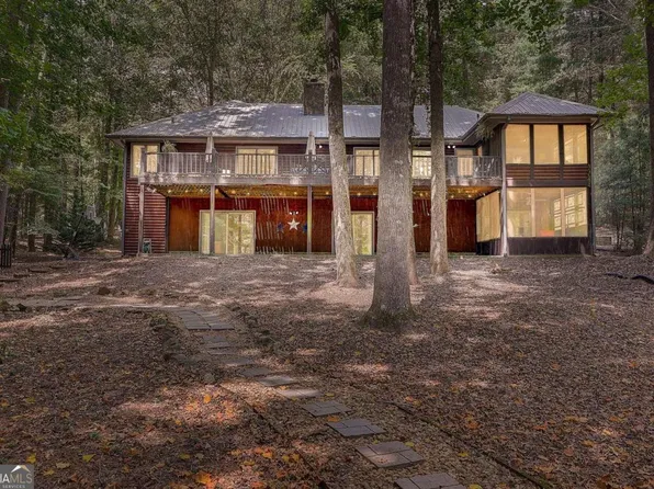 350 Lake Coweta Trl, Newnan, GA 30263