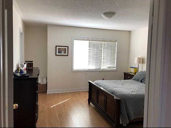 5th image of 59 Matthewson Ave