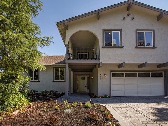 2nd image of 1486 Montego Dr