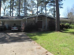 2006 Evangeline Dr, Bastrop, LA 71220