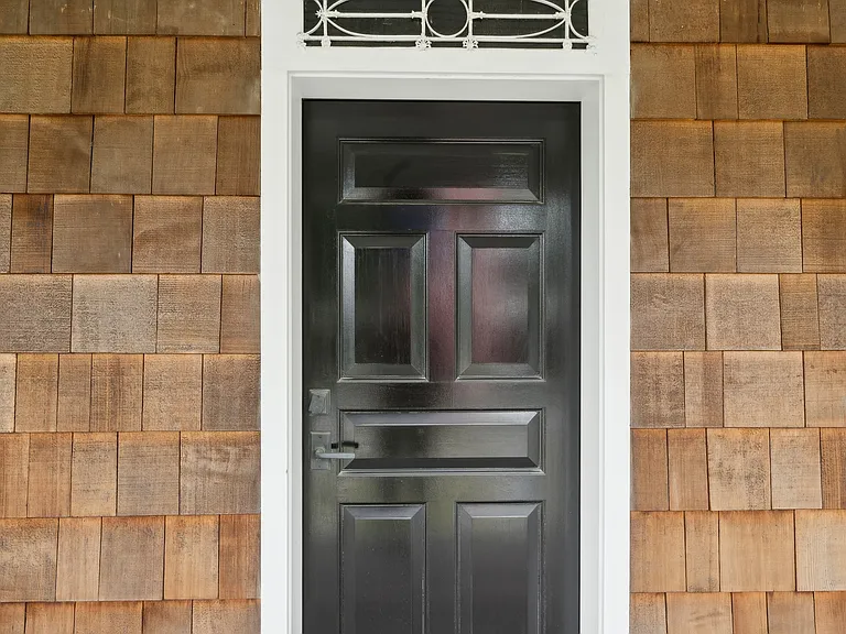 281 N Main St — Photo 5