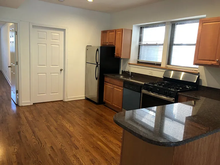 3824 N Ashland Ave #2 — Photo 3